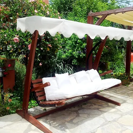 Yonca Hotel 4*